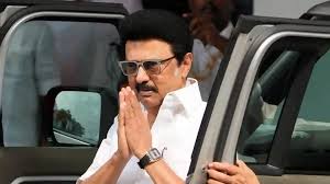 அக்கப்போரான கேள்விகளை கேட்கிறீர்களே..விமானநிலையத்தில் முதல்வர்.
